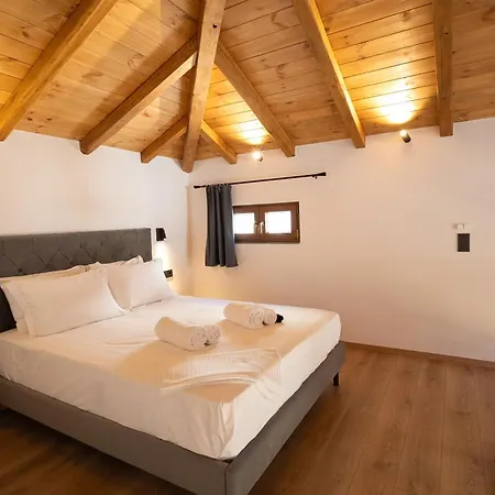 Tatil Evi Korifes Meteora Lithari 01 *