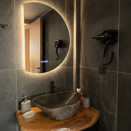 Korifes Meteora Lithari 01 Tatil Evi *