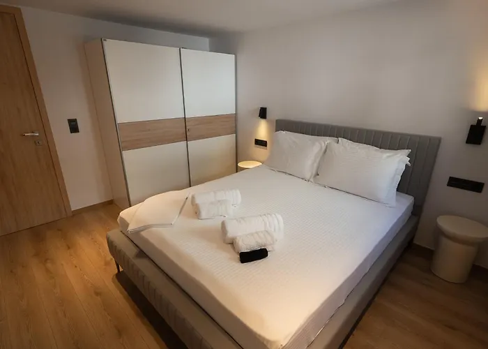 Korifes Meteora Lithari 01 Ferienhaus