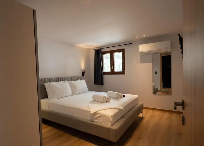 Korifes Meteora Lithari 01 Ferienhaus *